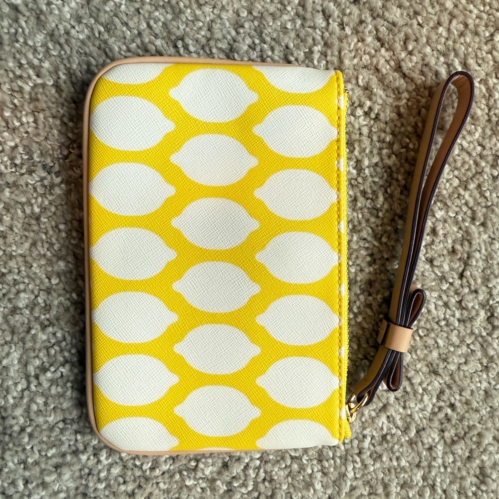 Kate Spade Yellow and White Lemon Pattern Wristlet - Picture 2 of 3